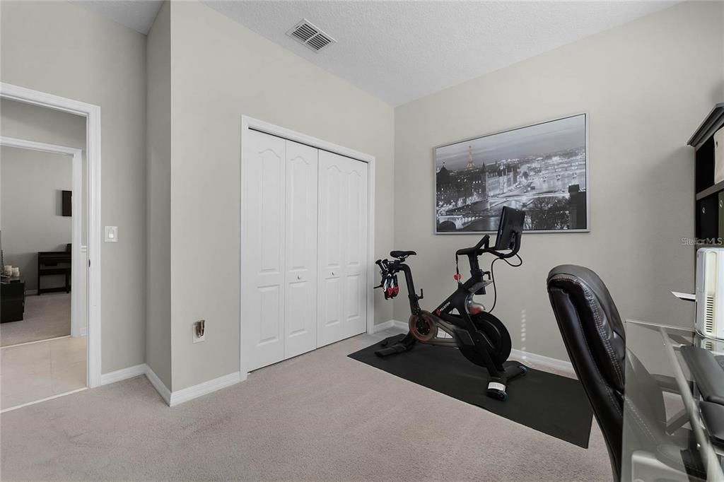 En Renta: $2,700 (3 camas, 2 baños, 1759 Pies cuadrados)