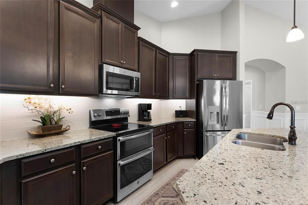 En Renta: $2,700 (3 camas, 2 baños, 1759 Pies cuadrados)