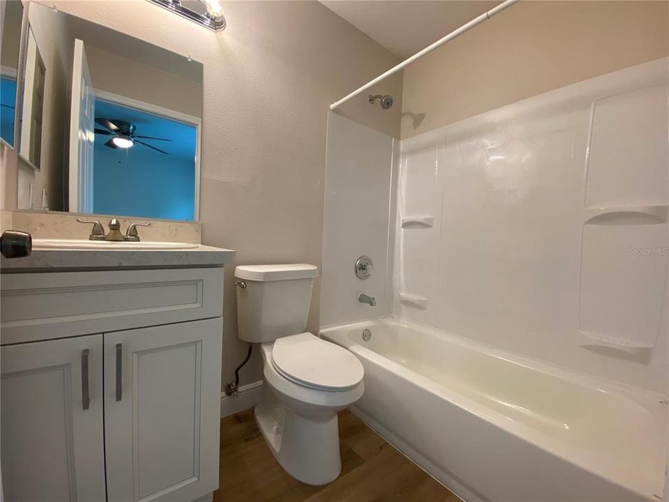 出租: $1,550 (2 贝兹, 2 浴室, 840 平方英尺)