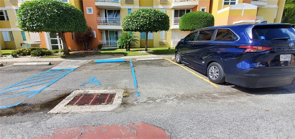 待售: $295,000 (3 贝兹, 2 浴室, 1218 平方英尺)