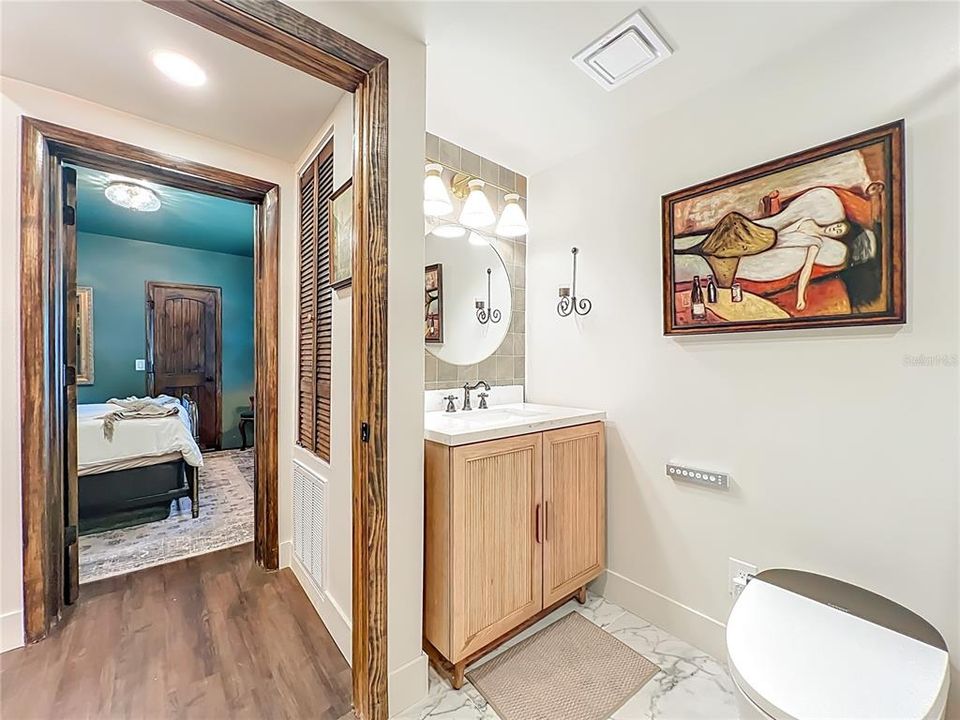 For Sale: $589,000 (3 beds, 3 baths, 1646 Square Feet)