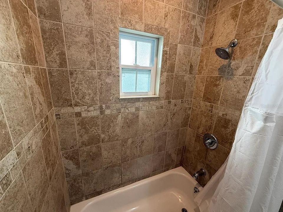 For Sale: $475,000 (0 beds, 0 baths, 1632 Square Feet)