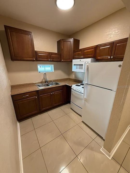 For Sale: $475,000 (0 beds, 0 baths, 1632 Square Feet)