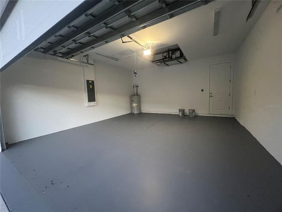 For Rent: $2,300 (3 beds, 2 baths, 1496 Square Feet)