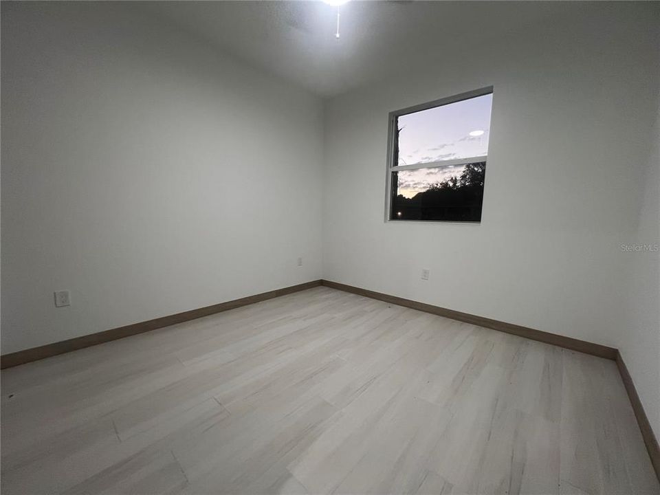 For Rent: $2,300 (3 beds, 2 baths, 1496 Square Feet)