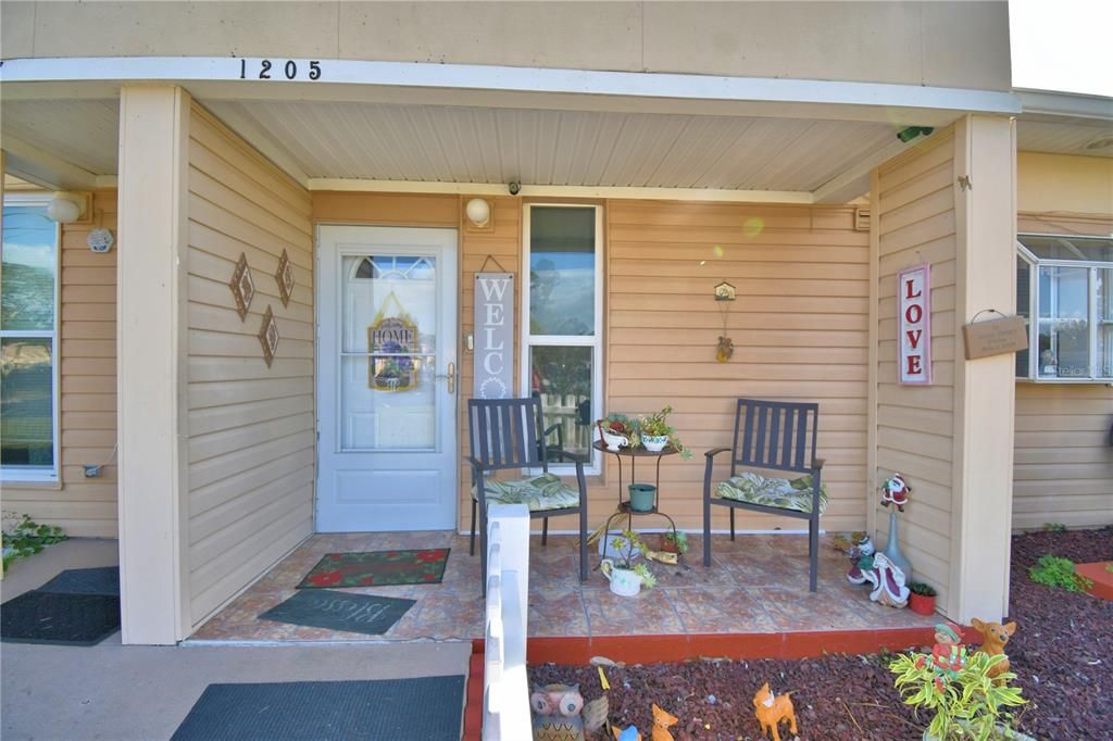 待售: $150,000 (2 贝兹, 1 浴室, 860 平方英尺)