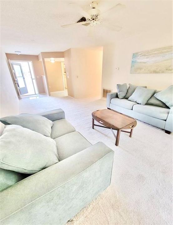 En Renta: $1,850 (2 camas, 2 baños, 972 Pies cuadrados)