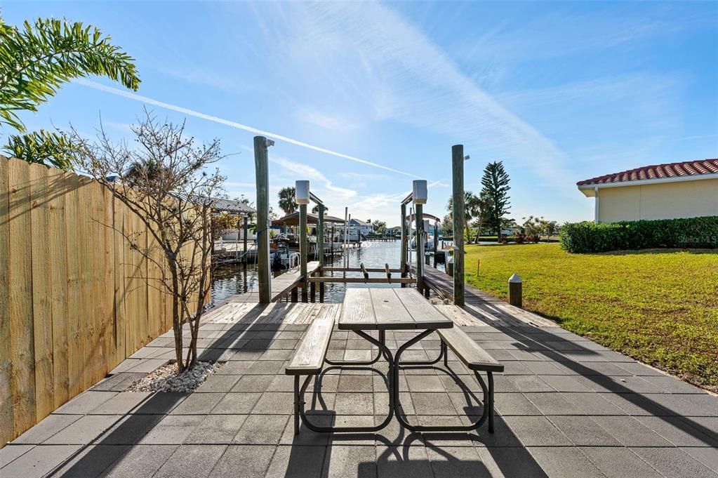 For Rent: $2,900 (3 beds, 3 baths, 1582 Square Feet)