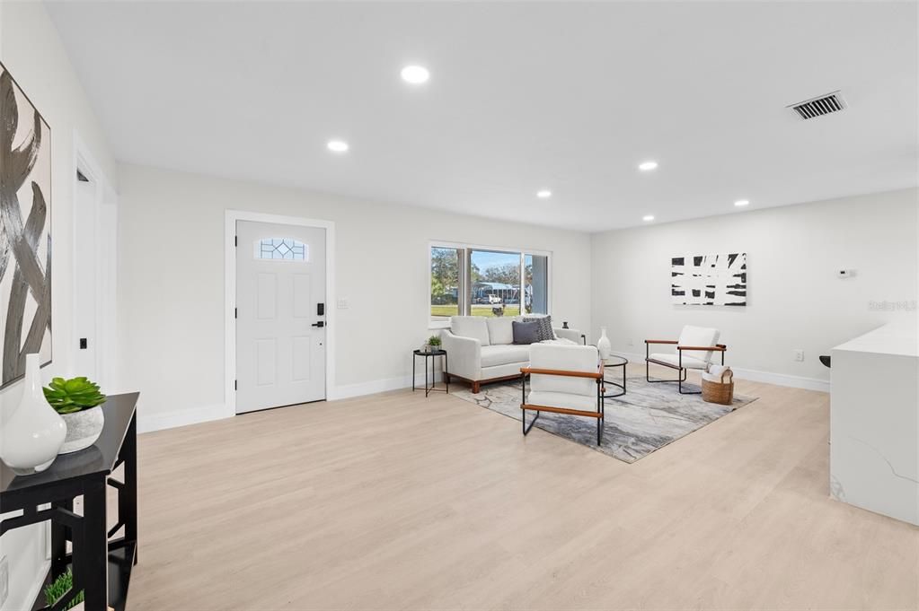 For Rent: $2,900 (3 beds, 3 baths, 1582 Square Feet)