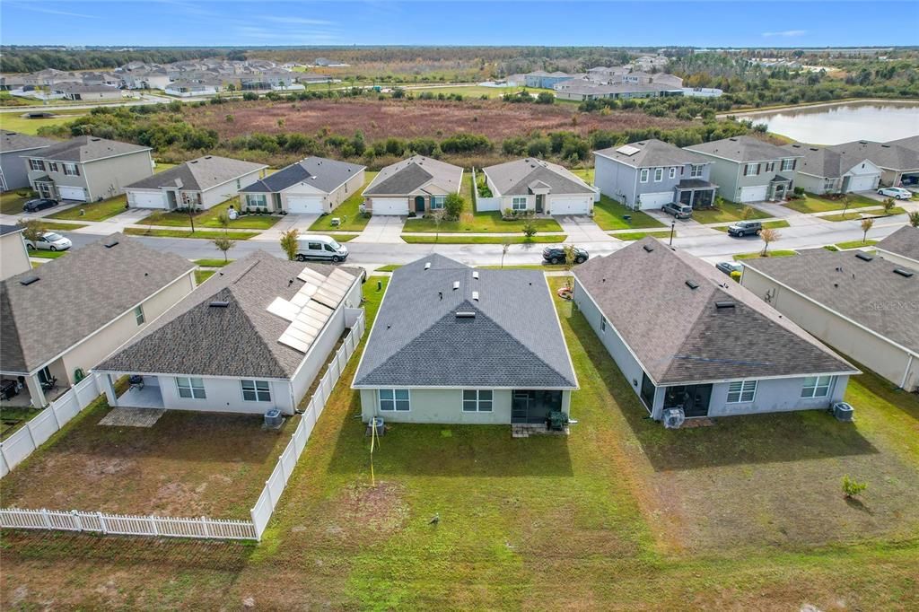 待售: $329,000 (4 贝兹, 2 浴室, 1867 平方英尺)