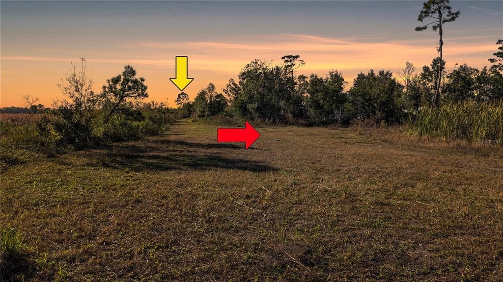 На продажу: $197,500 (9.11 acres)