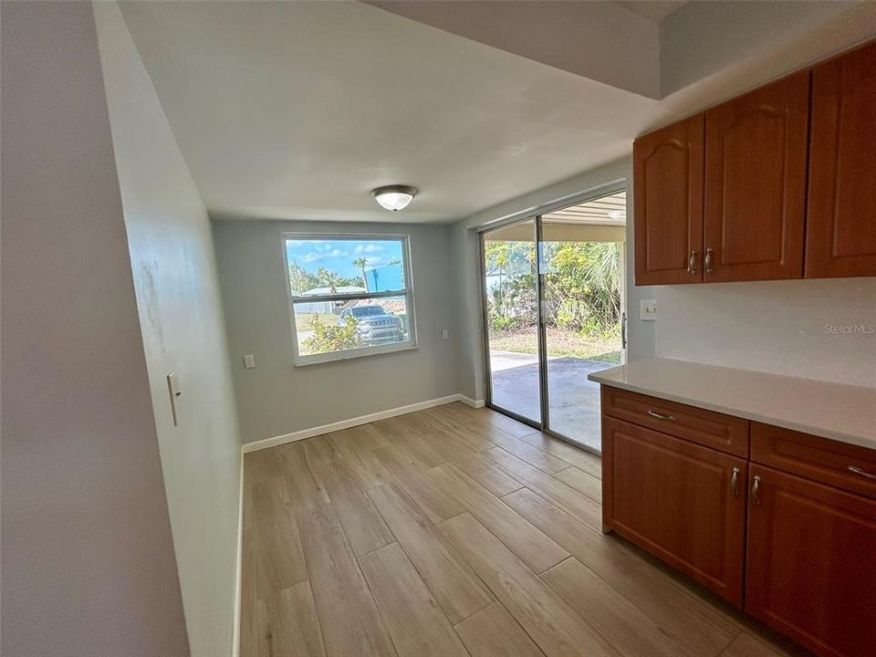 En Renta: $1,875 (3 camas, 2 baños, 1461 Pies cuadrados)