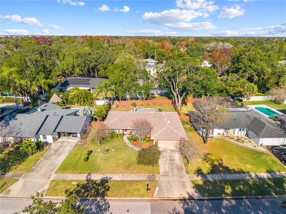 На продажу: $430,000 (4 спален, 2 ванн, 1954 Квадратных фут)