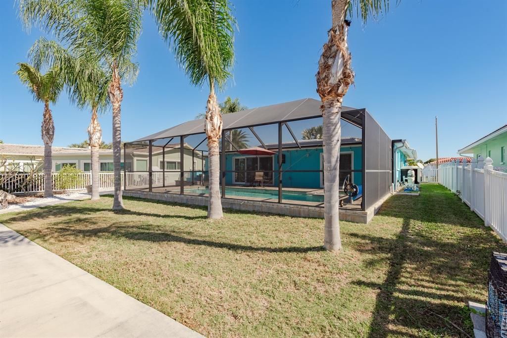 For Sale: $724,900 (3 beds, 2 baths, 1468 Square Feet)