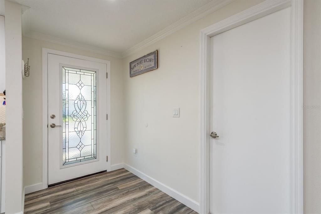 For Sale: $724,900 (3 beds, 2 baths, 1468 Square Feet)