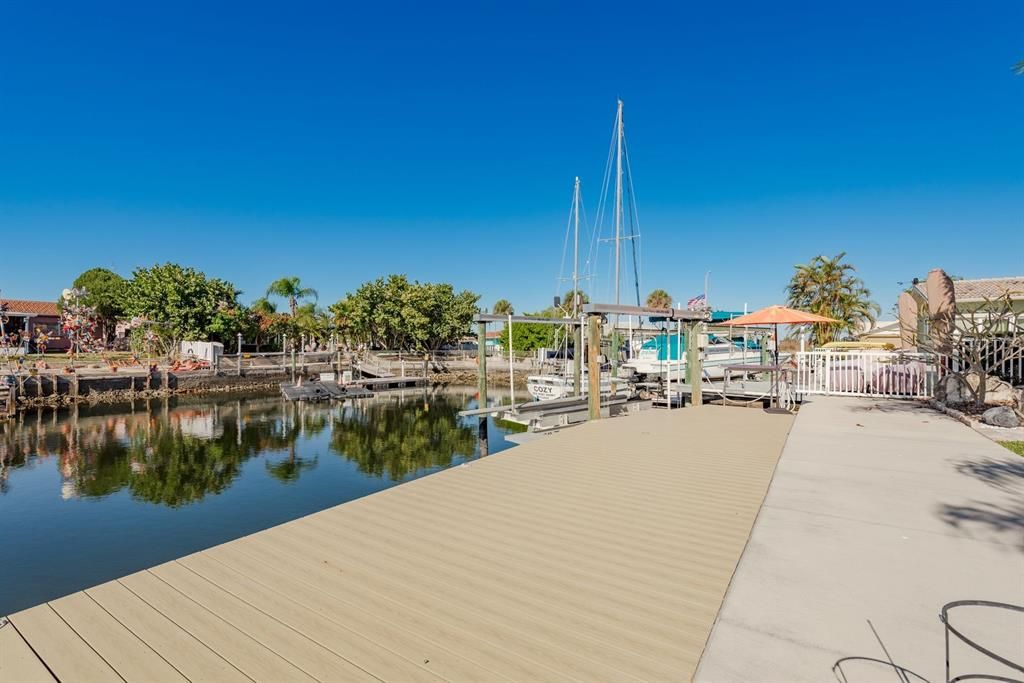 For Sale: $724,900 (3 beds, 2 baths, 1468 Square Feet)