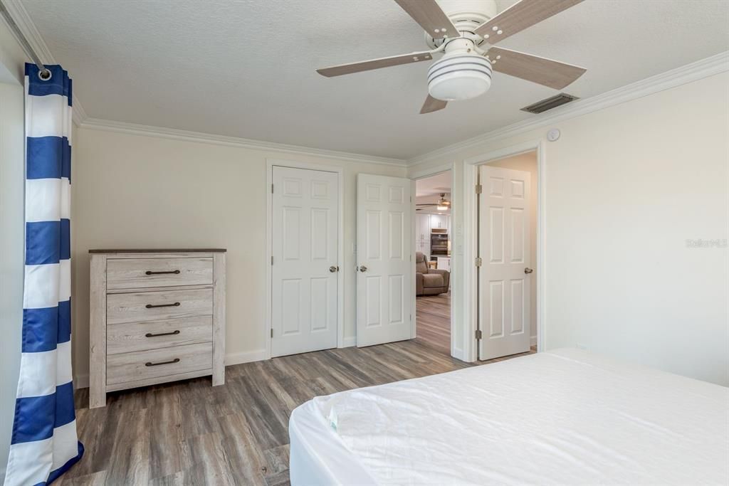 For Sale: $724,900 (3 beds, 2 baths, 1468 Square Feet)