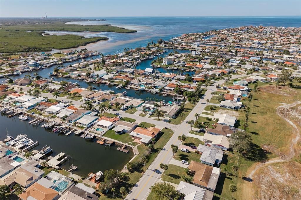 For Sale: $724,900 (3 beds, 2 baths, 1468 Square Feet)