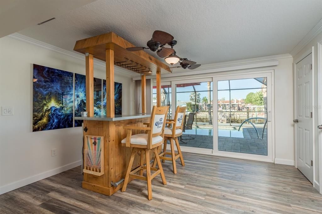 For Sale: $724,900 (3 beds, 2 baths, 1468 Square Feet)