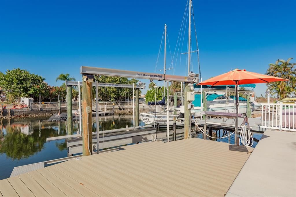 For Sale: $724,900 (3 beds, 2 baths, 1468 Square Feet)