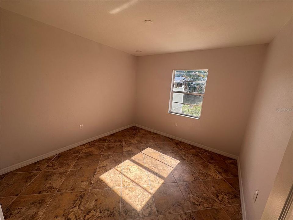 En Venta: $399,900 (4 camas, 2 baños, 2125 Pies cuadrados)