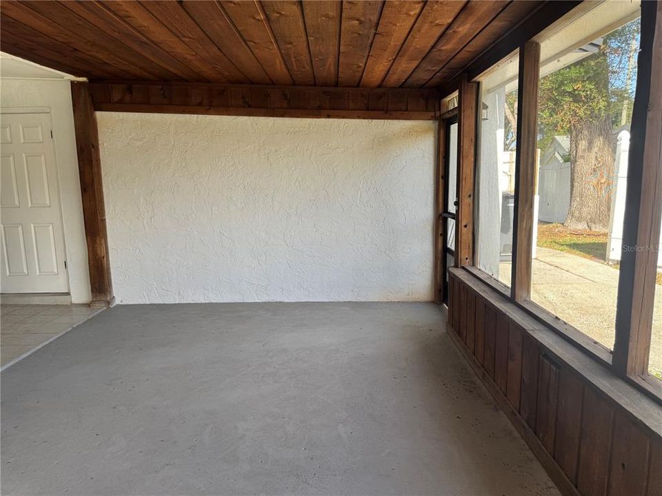 En Venta: $399,900 (4 camas, 2 baños, 2125 Pies cuadrados)