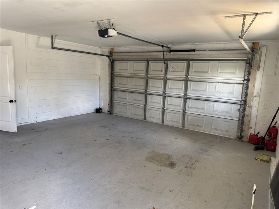 En Venta: $399,900 (4 camas, 2 baños, 2125 Pies cuadrados)