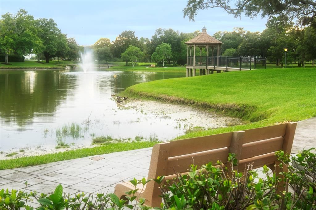 For Sale: $262,500 (2 beds, 2 baths, 1430 Square Feet)