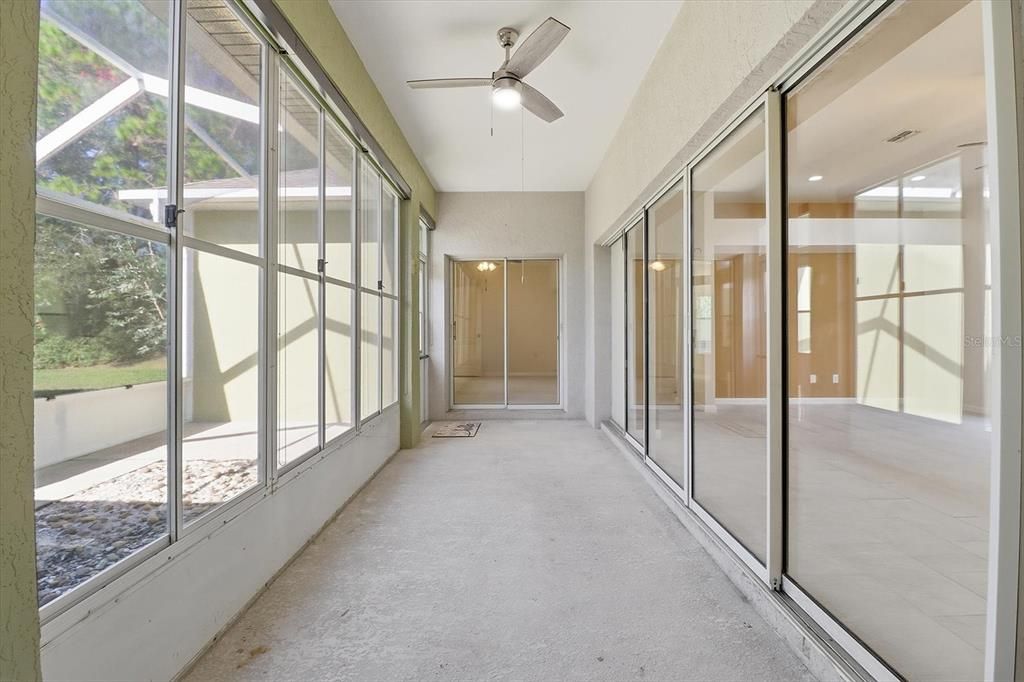 For Sale: $262,500 (2 beds, 2 baths, 1430 Square Feet)