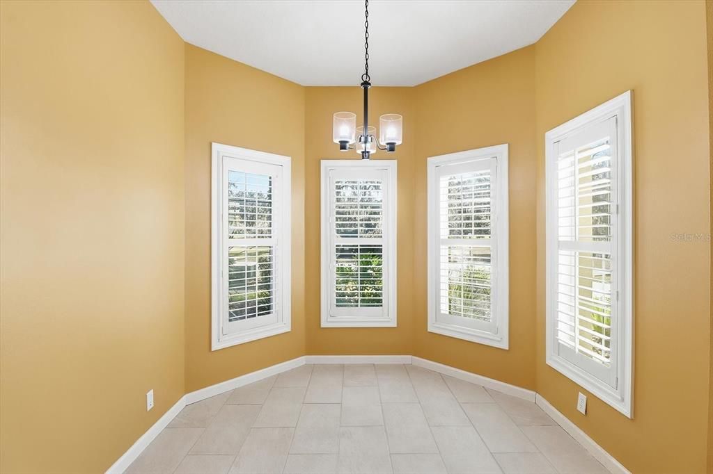 For Sale: $262,500 (2 beds, 2 baths, 1430 Square Feet)