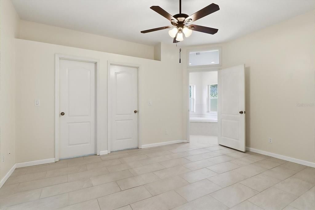 For Sale: $262,500 (2 beds, 2 baths, 1430 Square Feet)