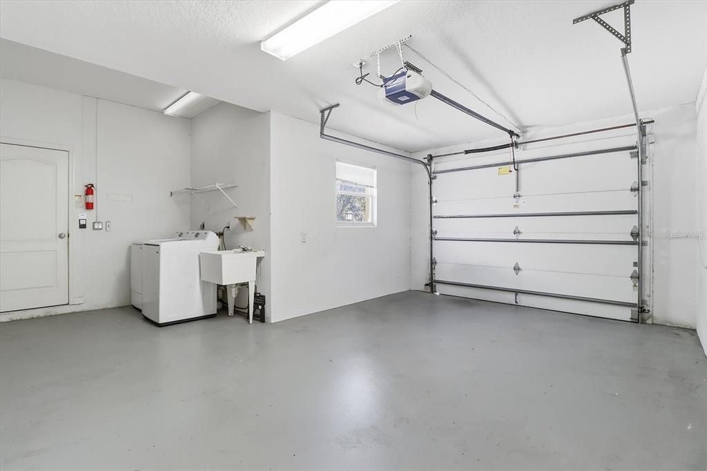 For Sale: $262,500 (2 beds, 2 baths, 1430 Square Feet)