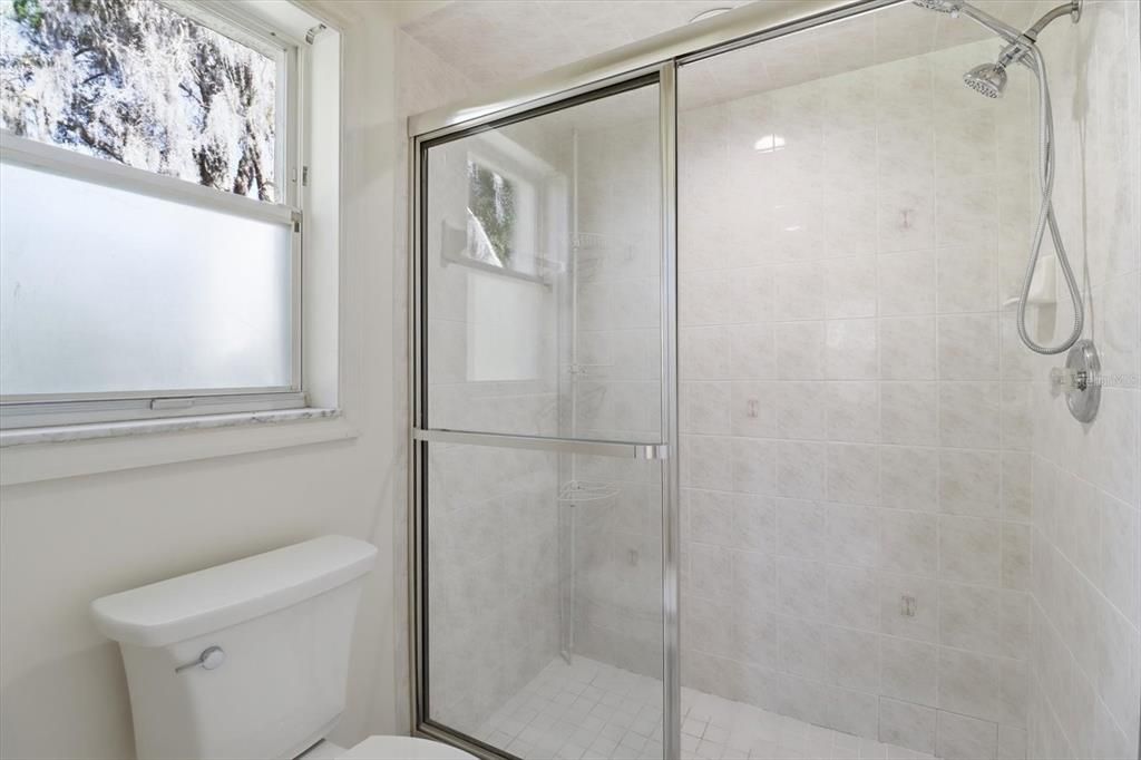 For Sale: $262,500 (2 beds, 2 baths, 1430 Square Feet)