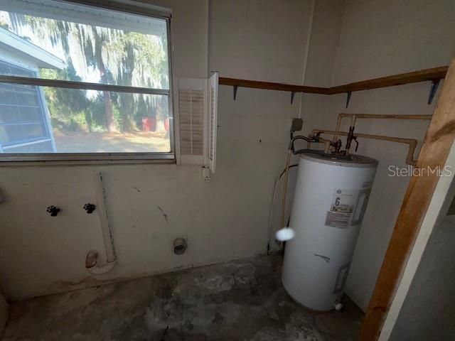 待售: $199,000 (2 贝兹, 2 浴室, 1006 平方英尺)