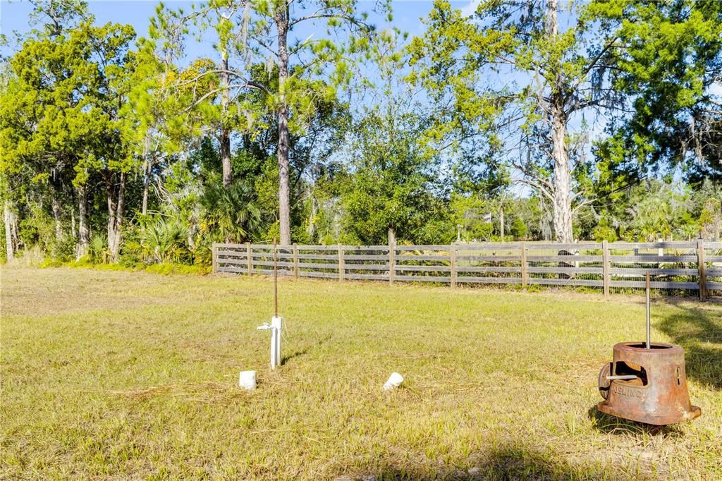 For Sale: $1,399,000 (6 beds, 4 baths, 3685 Square Feet)