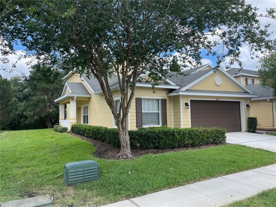 В аренду: $2,250 (3 спален, 2 ванн, 2086 Квадратных фут)