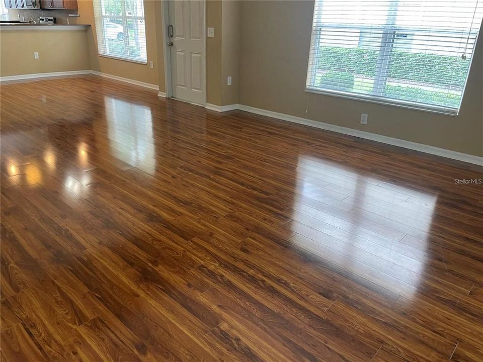 В аренду: $2,250 (3 спален, 2 ванн, 2086 Квадратных фут)