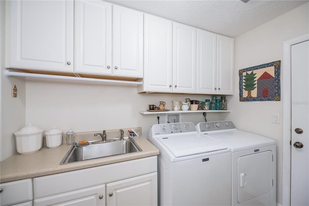 На продажу: $597,400 (3 спален, 2 ванн, 1779 Квадратных фут)