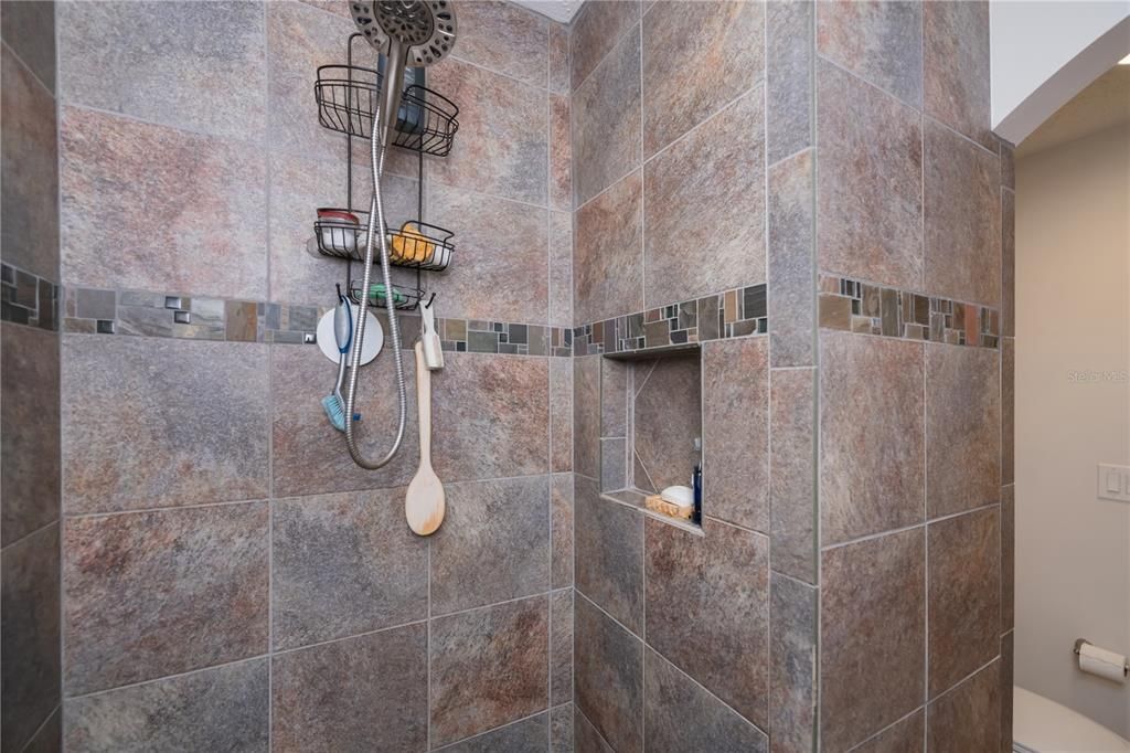 На продажу: $597,400 (3 спален, 2 ванн, 1779 Квадратных фут)