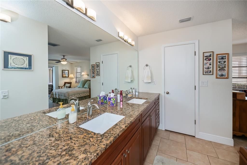 На продажу: $597,400 (3 спален, 2 ванн, 1779 Квадратных фут)