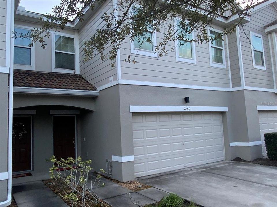 For Sale: $360,000 (2 beds, 2 baths, 1733 Square Feet)