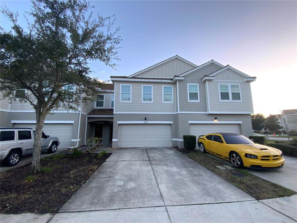 For Sale: $360,000 (2 beds, 2 baths, 1733 Square Feet)