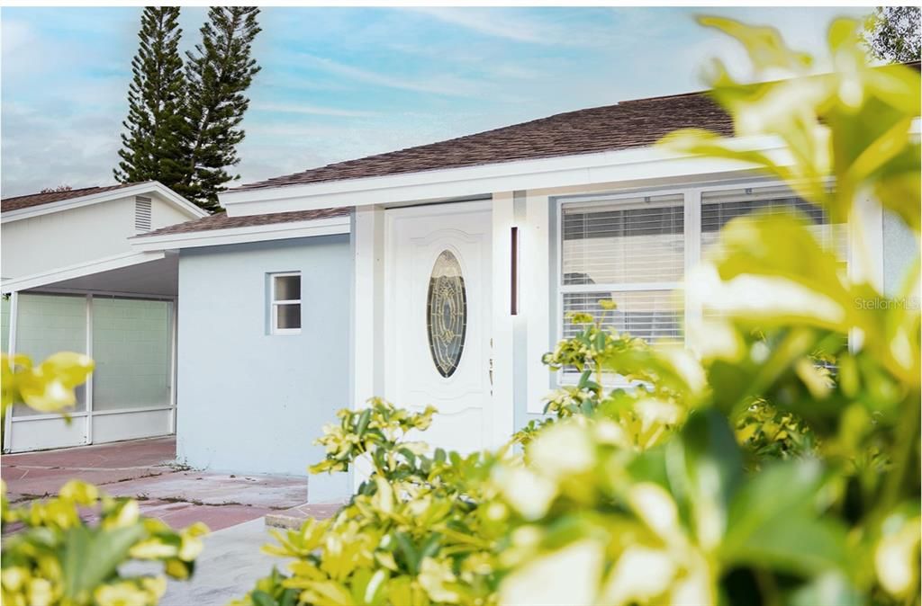 待售: $409,900 (4 贝兹, 2 浴室, 1600 平方英尺)