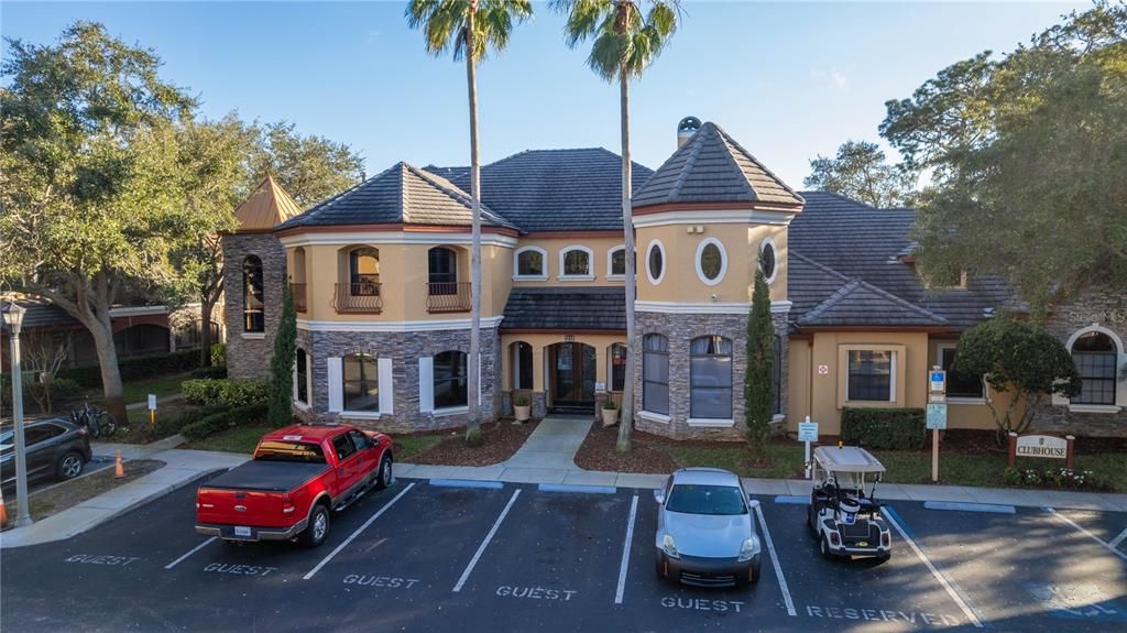 For Rent: $2,000 (1 beds, 1 baths, 700 Square Feet)