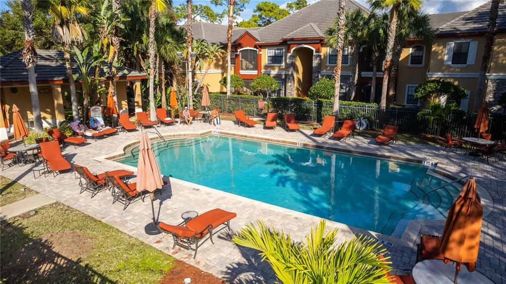 For Rent: $2,000 (1 beds, 1 baths, 700 Square Feet)