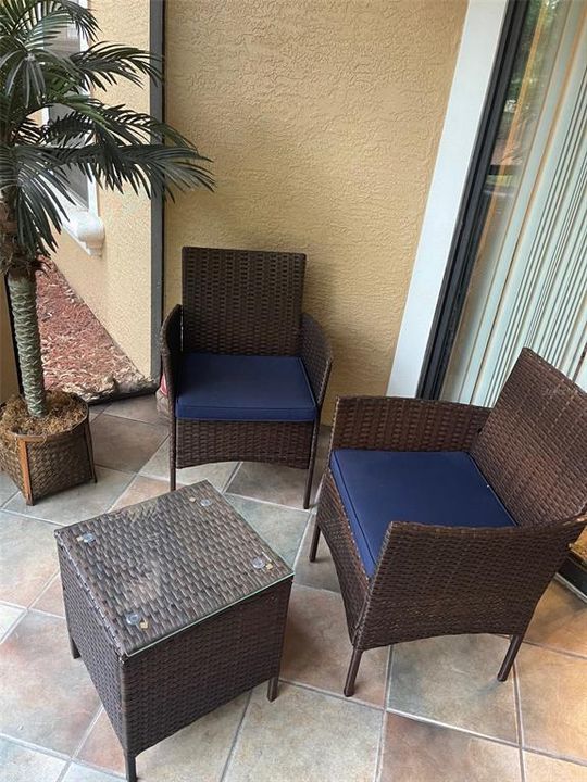 For Rent: $2,000 (1 beds, 1 baths, 700 Square Feet)