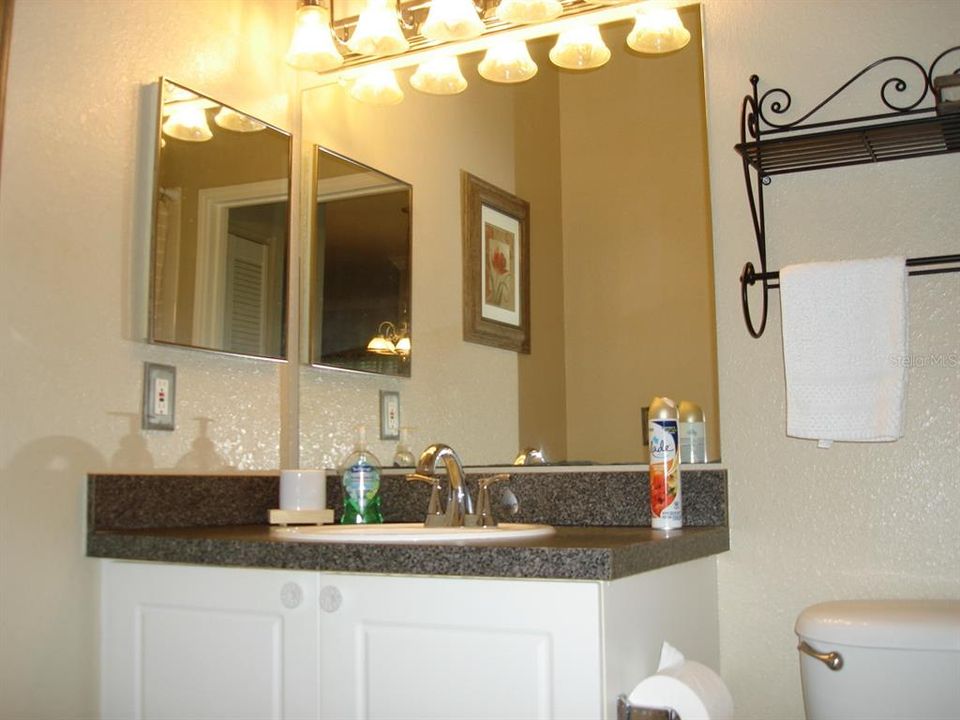 For Rent: $2,000 (1 beds, 1 baths, 700 Square Feet)