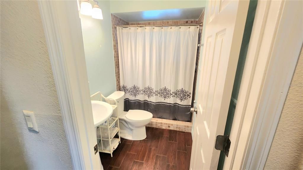 En Venta: $497,999 (3 camas, 3 baños, 1535 Pies cuadrados)