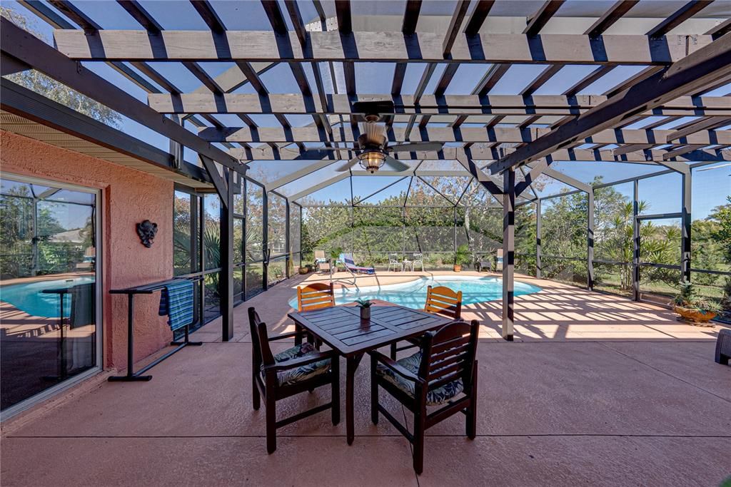 For Sale: $497,999 (3 beds, 3 baths, 1535 Square Feet)