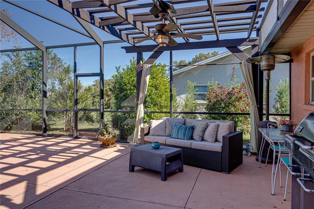 For Sale: $497,999 (3 beds, 3 baths, 1535 Square Feet)